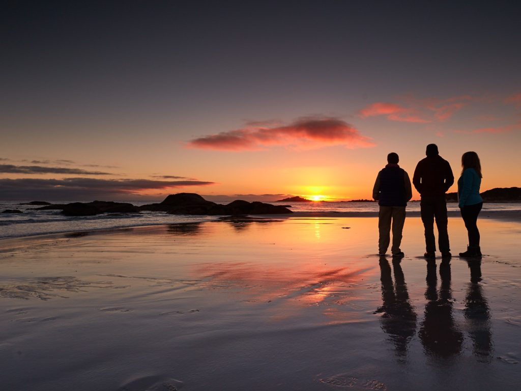 BOF sunrise at Stumpys Bay Campsite | Park Trek Sunset on the Bay of Fires