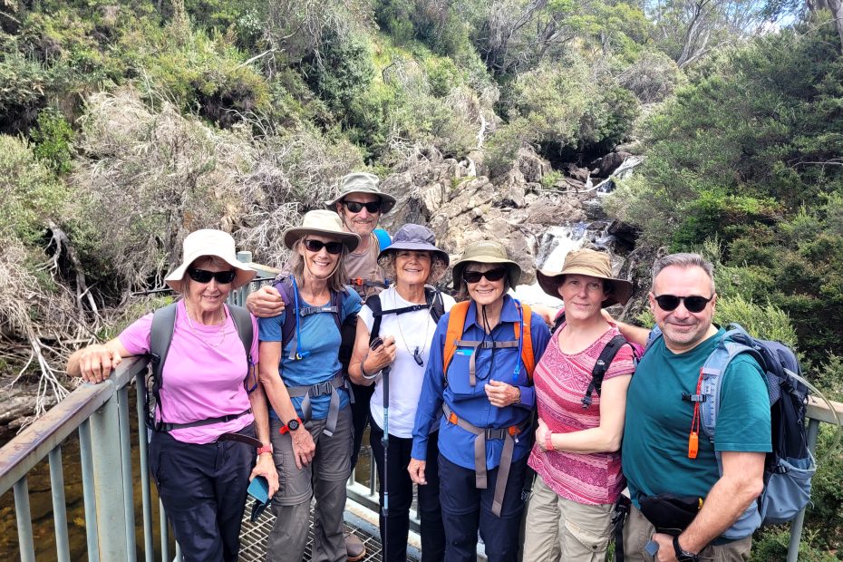 Happy group of Snowy Mountain Walkers